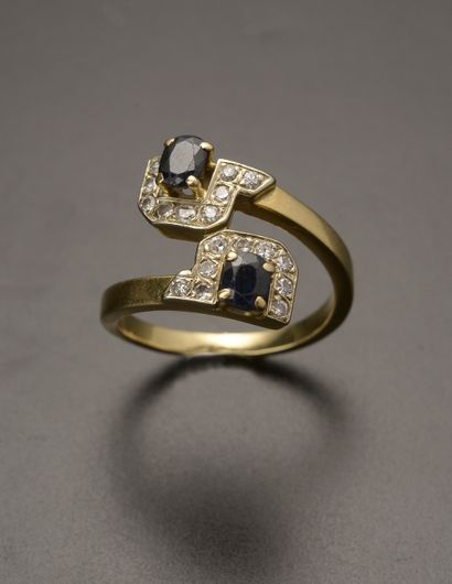 Toi et Moi ring in 18k yellow gold set with...