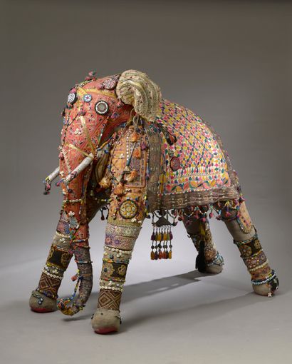 null RAJASTHAN -(XXth - XXIst centuries).

Important elephant entirely covered with...