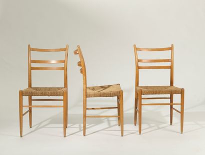 null Yngve EKSTRÖM (1913-1988).

Suite de six chaises en hêtre verni modèle "Gracell",...