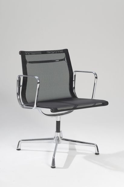 Charles (1907-1978) et Ray (1912-1988) EAMES,...