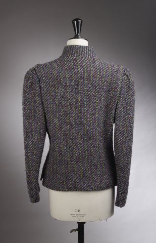 null UNGARO Solo Donna.

Polychrome wool blend jacket on a gray background, asymmetrical...