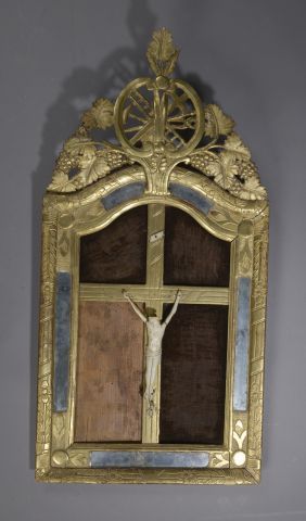 Crucifix, the gilded wood frame with parecloses,...