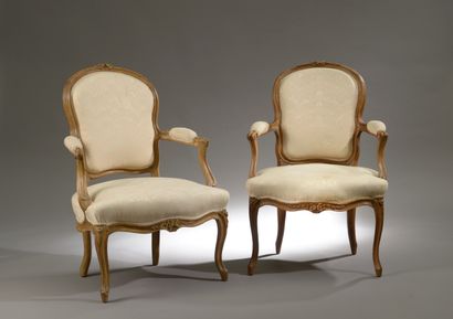 Pair of cabriolet armchairs in natural beech...