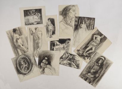 null Louise HERVIEU (1878-1954).

Set of twelve charcoal studies of nudes and figures

Four...