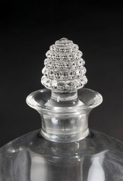 null René LALIQUE (1860 - 1945).
Partie de service de verres en cristal modèle "Nippon"...