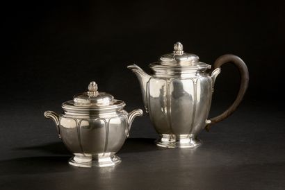 Teapot and sugar bowl ovoid silver 950 thousandths...