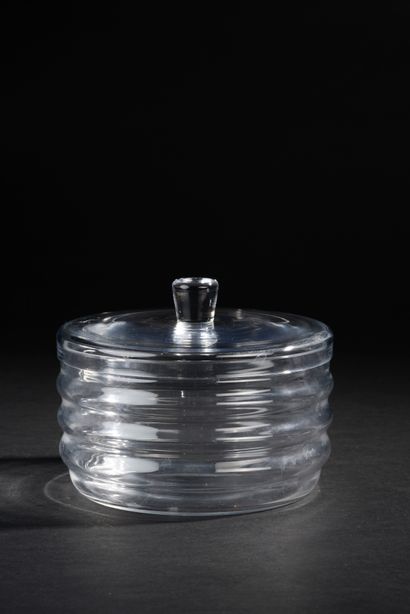 BACCARAT.
Important circular candy box in...