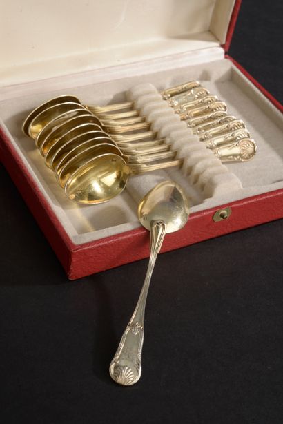 Ten mocha spoons in silver vermeil 950 thousandths...