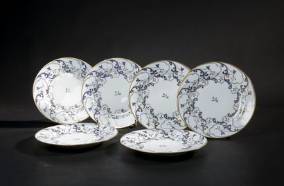 null LE TALLEC, Paris.
Six large porcelain plates with hand-painted decoration of...