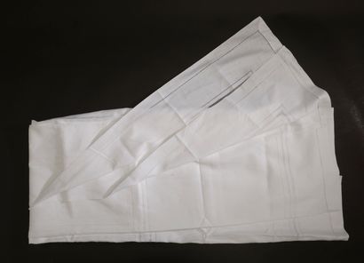 Grande nappe rectangulaire en coton ou lin...