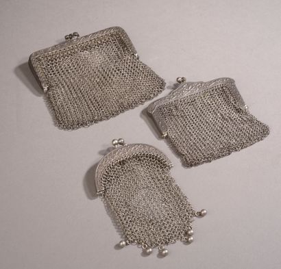 Three silver chainmail purses.
Boar hallmark....