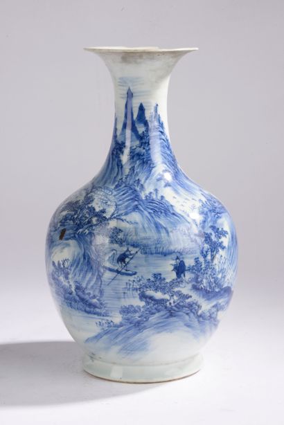 CHINE - XIXe siècle.
Vase de forme balustre...
