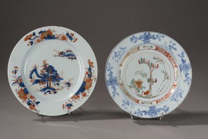 JAPON - XVIIIe siècle. 
Assiette en porcelaine...
