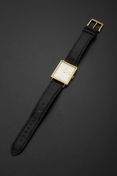 LIP.
Wristwatch, rectangular case in 18k...