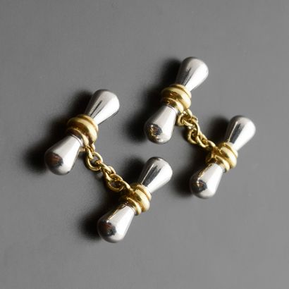 DUNHILL.
Pair of cufflinks in 18k white and...