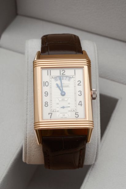 null JAEGER LE COULTRE « Grande Reverso Night Day »,
réf. 273.2.85, n° 3021643.
Montre...