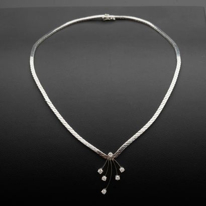 14k white gold flat-mesh necklace with a...
