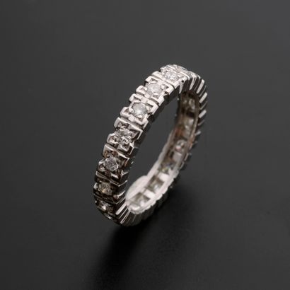 Wedding ring in platinum 850 thousandths...