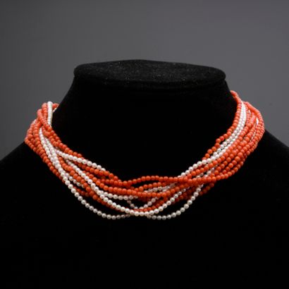 Necklace composed of four rows of cultured...