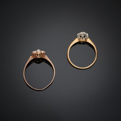 null Two rings in yellow or pink gold 18k presenting for the one of the fine pearls...