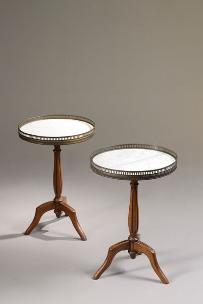 Pair of molded mahogany pedestal tables,...