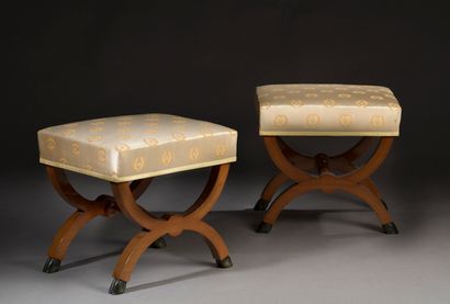 Pair of curule stools in blond mahogany veneer,...