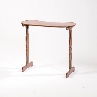 Mahogany kidney-shaped table (stains), with...