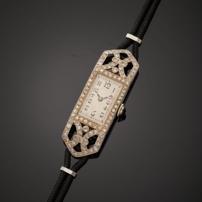 null Bracelet watch, rectangular case in platinum 850 thousandths and 18k white gold,...