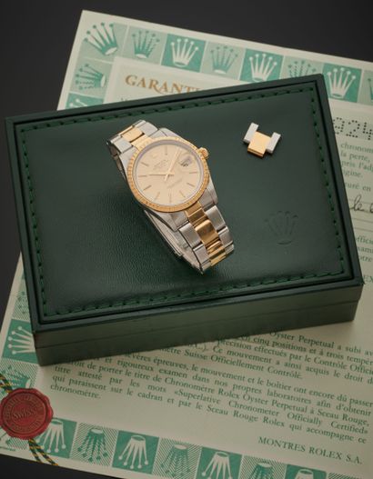 null ROLEX
DATE. REF. 15223.
Vendue en 1990.
Montre bracelet en or jaune 18k (750...