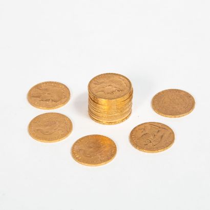 Dix-sept pièces en or de 20 Francs, quatorze...