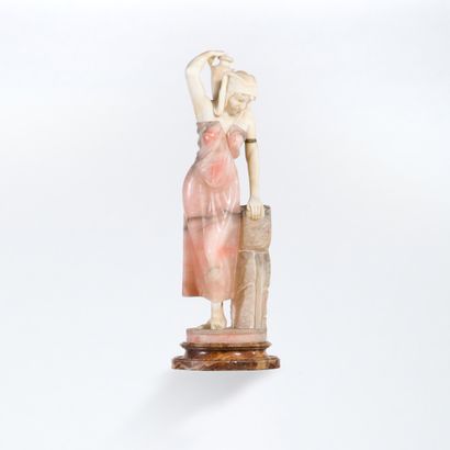null R. PARENT (19th - 20th centuries).
Orientalist woman with jug.
Sculpture in...