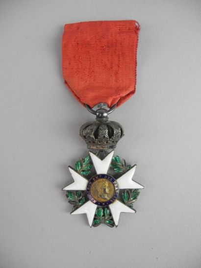  Étoile de chevalier du troisième type du Premier Empire, 37 mm, argent (contrôle...
