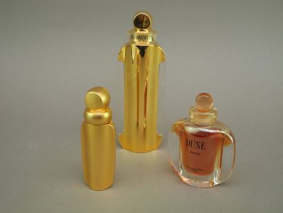 null CHRISTIAN DIOR "Dune" Lot comprenant deux flacons vaporisateurs, parfum (7,5...