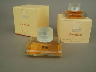  DAVIDOFF "Good Life Woman" Deux flacons, parfum (7,5 ml) et eau de parfum (50 m...
