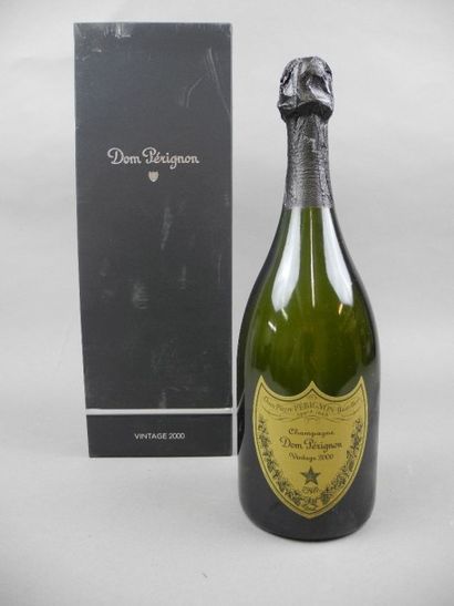 null 2 bouteilles CHAMPAGNE "Dom Pérignon", Moët & Chandon 2000 (coffret de 1)
