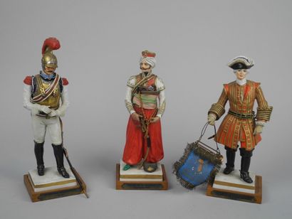 null Ensemble de 3 sujets: un Trompette des Gendarmes de la Garde, 1725 - 1740, en...