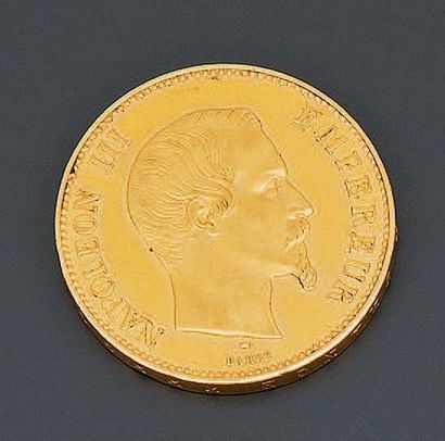 null Une PIÈCE en or de cent francs français 1856