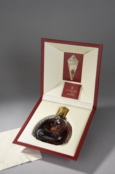 1 bouteille COGNAC Louis XIII Rémy Martin...