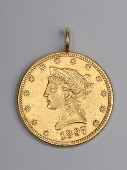 null Une PIÈCE de 10 dollars américains 1897 soudée à une bélière pour former pendentif....