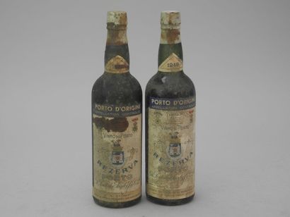 null 2 bouteilles PORTO "Rezerva", Pinto dos Santos (es, elt, 1 de 1947 TLB et 1...