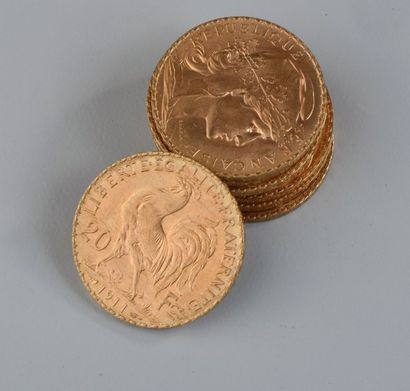 Huit PIÈCES de 20 francs en or 1911
