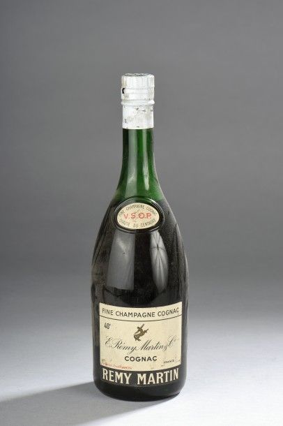 null 1 bouteille Cognac VSOP Rémy Martin (Vieux, LB)
