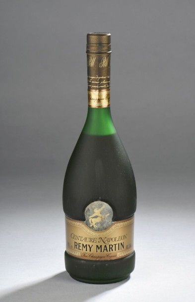 null 1 bouteille Cognac "Centaure Napoléon", Rémy Martin (ela) étui
