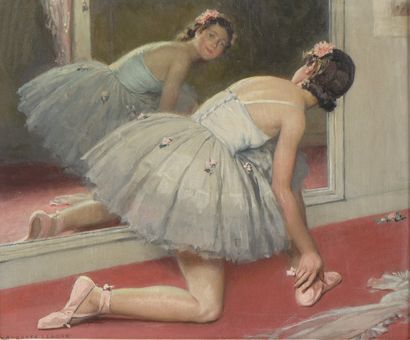 Auguste LEROUX (Paris, 1871 - 1954) La danseuse devant le miroir.
Huile sur toile...