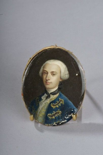 null Ecole allemande du XVIIIe siècle. / Portrait d'homme à la veste bleue. / Miniature...
