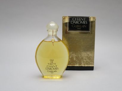 null GUERLAIN. "Chant d'arômes". Flacon de 250 ml d'eau de toilette.