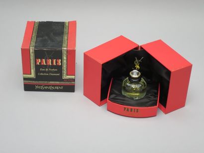 null Yves Saint Laurent. "Paris" 1990. Edition grand luxe "collection diamant" contenant...