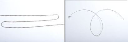 null Fin collier semi-rigide et une chaîne en or gris 18K. Long. : 41 et 51 cm -...