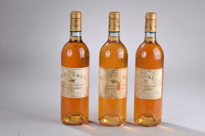 null 3 bouteilles Château RIEUSSEC, 1er cru Sauternes 1996 (ela, ets)