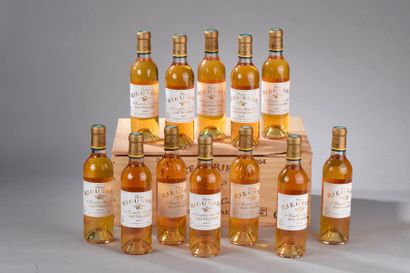 null 12 demi-bouteilles Château RIEUSSEC, 1er cru Sauternes 2004 cb